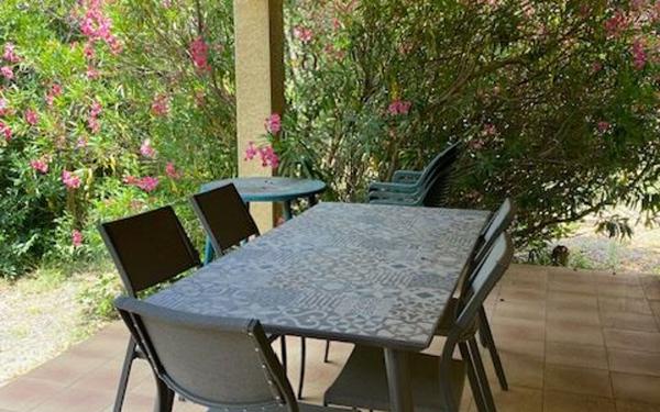 Maison à vendre    9 pièces •  Paulhan