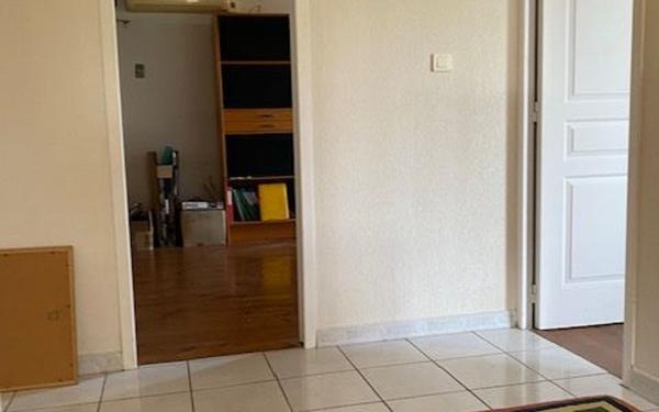 Maison à vendre    9 pièces •  Paulhan