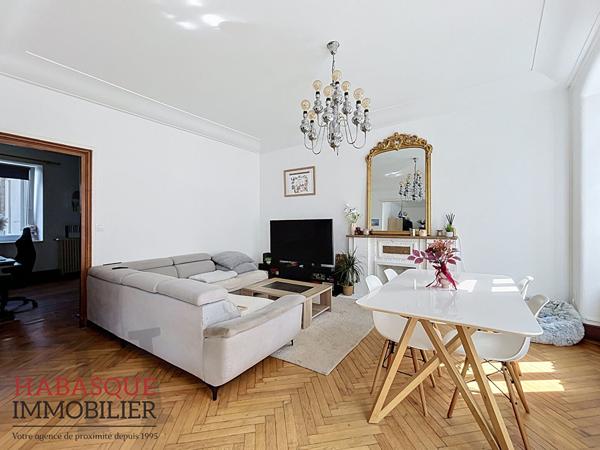 Appartement centre ville de Landerneau 74 m² , Landerneau