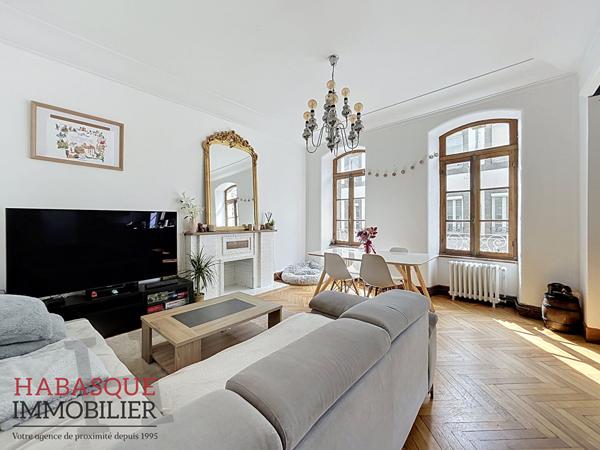 Appartement centre ville de Landerneau 74 m² , Landerneau