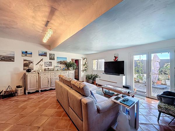 En Exclusivité- Rez-de-villa Magagnosc 4 pièce(s) 119 m2, 2 chambres + possible d'en faire une troisième, 580 m2 de jardin privatif, calme absolu, proche des commodités