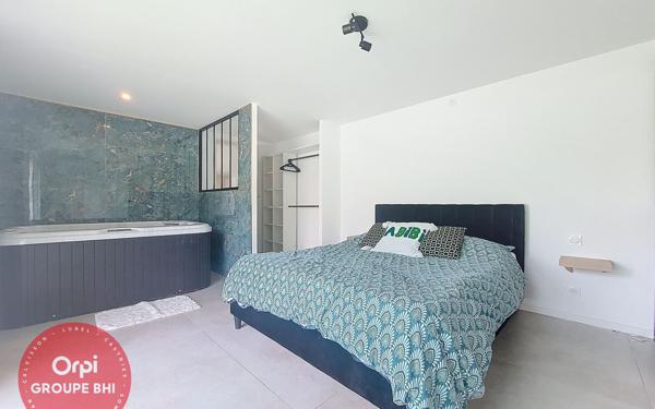 Maison à vendre    7 pièces •  Lunel