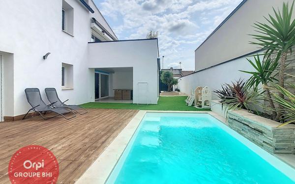 Maison à vendre    7 pièces •  Lunel