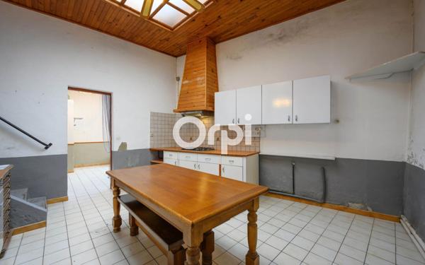 Maison à vendre    5 pièces •  Linselles