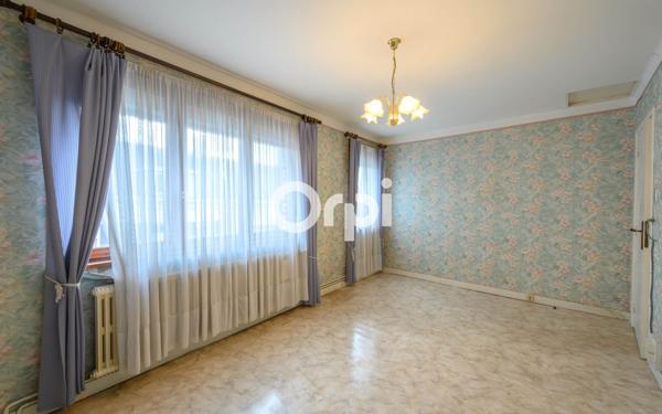 Maison à vendre    5 pièces •  Linselles