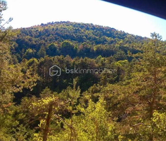 Terrain de loisirs de 11 265 m²