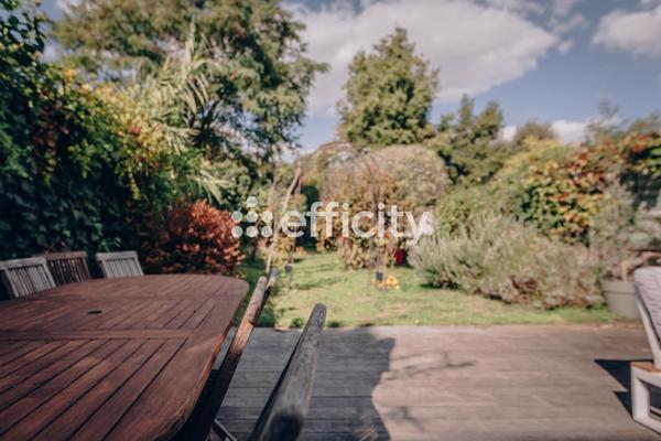 Maison 7 pièces - 196 m² Bien prestige