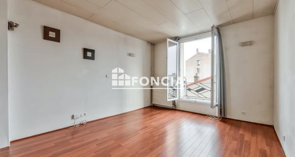 Location Studio 31.83 m² - Issy-les-moulineaux 92130