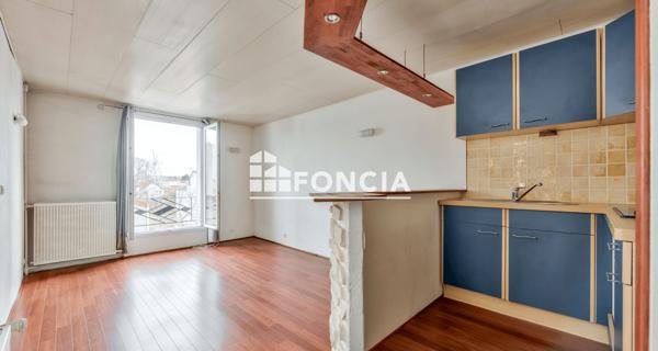 Location Studio 31.83 m² - Issy-les-moulineaux 92130