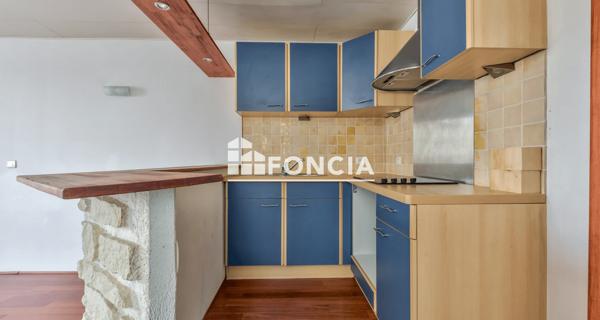 Location Studio 31.83 m² - Issy-les-moulineaux 92130