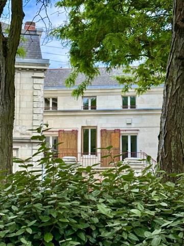 SAUMUR Centre-ville, Appartement duplex 3 chambres de 135m²