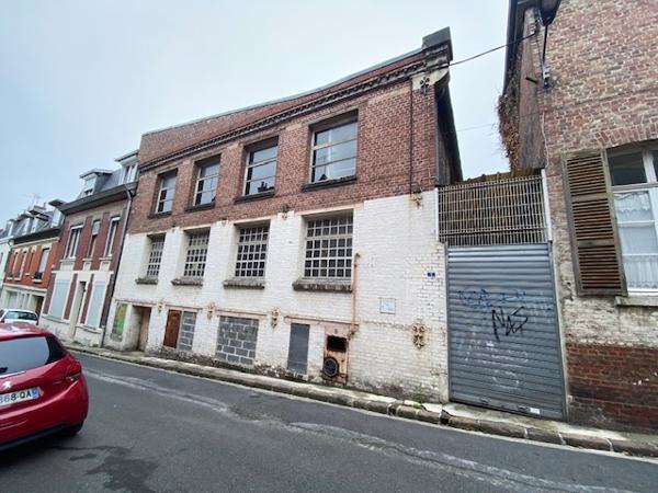 Immeuble de 450 m2 à Saint Quentin (02100)