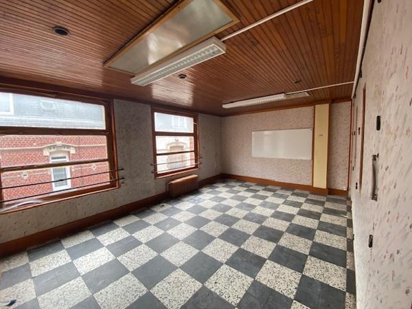 Immeuble de 450 m2 à Saint Quentin (02100)