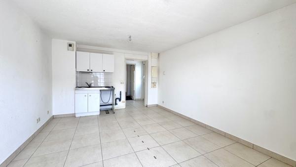 « Appartement T2 à vendre LES MINIMES » 189 900 € FAI* EMPLACEMENT IDÉAL