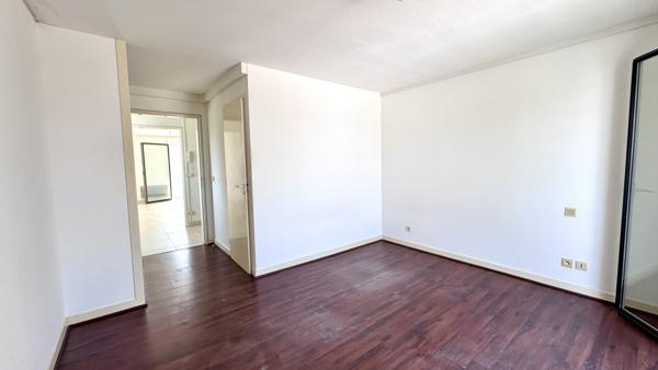 « Appartement T2 à vendre LES MINIMES » 189 900 € FAI* EMPLACEMENT IDÉAL