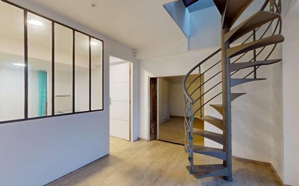 Maison à vendre    9 pièces •  Gleizé