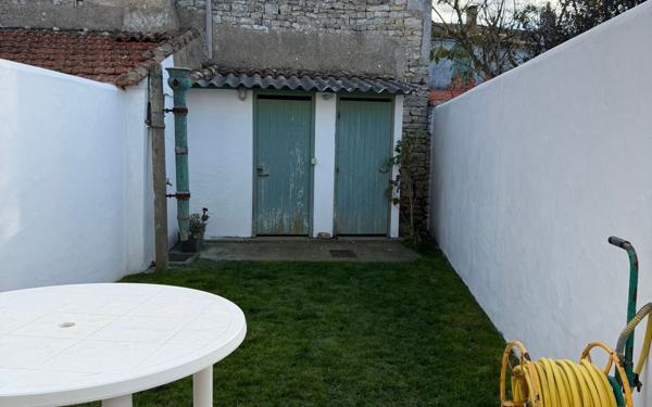 Maison à louer    3 pièces •  Le Bois-Plage-en-Ré