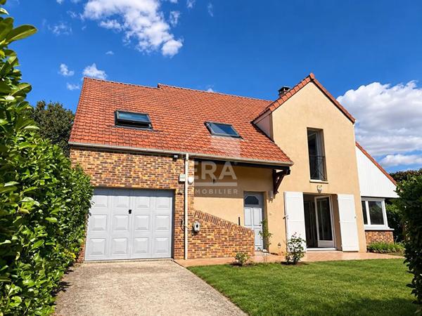 Maison Savigny Le Temple 7 pièce(s) 132 m2 - terrain de 462m2
