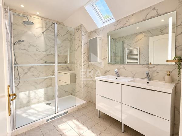Maison Savigny Le Temple 7 pièce(s) 132 m2 - terrain de 462m2