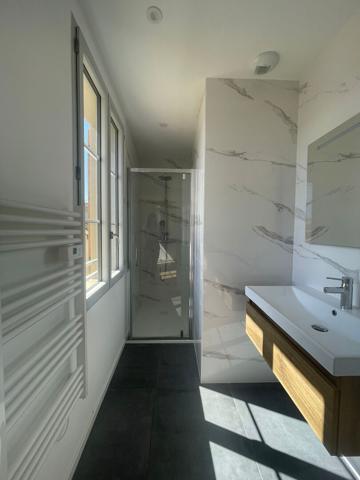 Maison Belle Maison de Ville récente de 94 m² à Léognan avec jardin et garage 94.45 m²