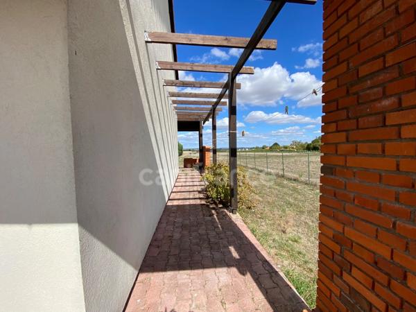A 12 mns de Thouars Pavillon de 112m2 3 chambres avec beau terrain de 1900m2