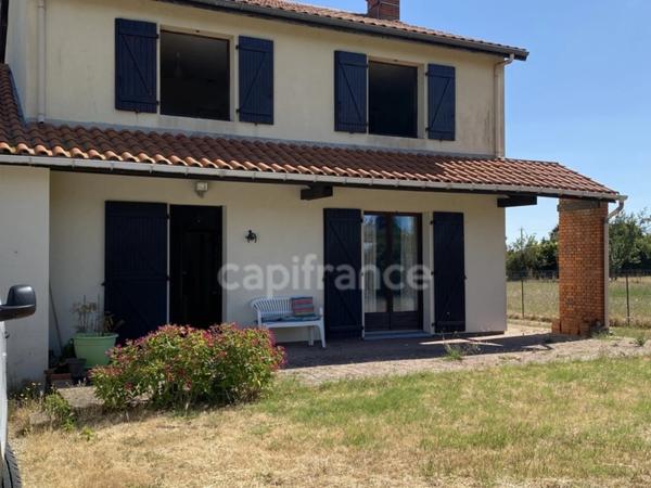 A 12 mns de Thouars Pavillon de 112m2 3 chambres avec beau terrain de 1900m2