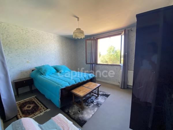A 12 mns de Thouars Pavillon de 112m2 3 chambres avec beau terrain de 1900m2