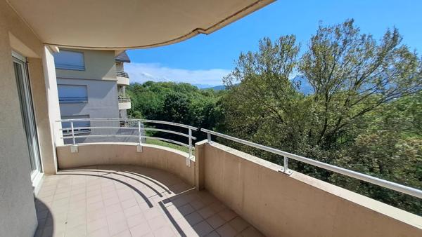 Appartement à louer à Chambéry (73000)