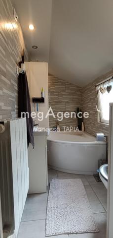 Maison à ROMILLY-SUR-SEINE, 10100 - 4 pièces 90m²