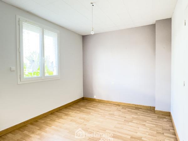 Maison 92 m² à ST MACAIRE EN MAUGE 49450