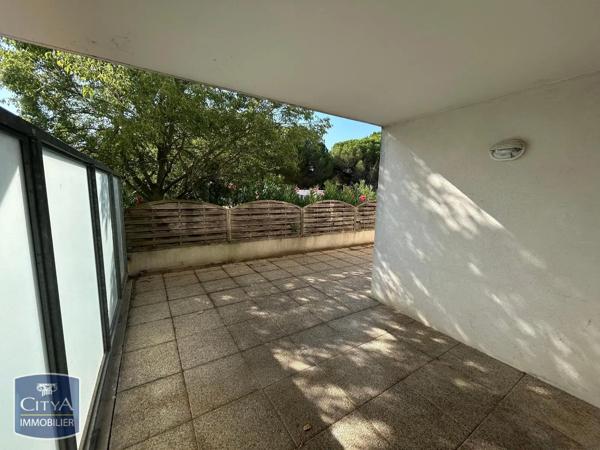 Appartement à louer 3 pièces 64m² Miramas (13140)