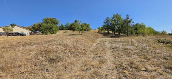 Terrain 35 000 € Lalbenque 2325 m² DPE