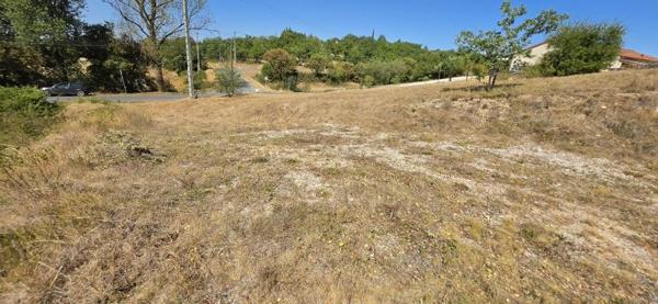 Terrain 35 000 € Lalbenque 2325 m² DPE
