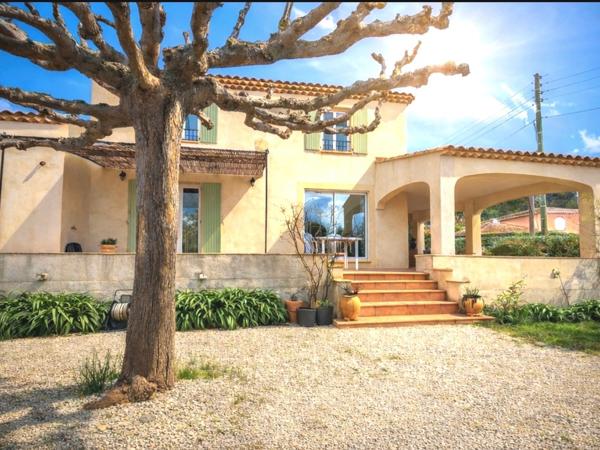 Maison 4 pièces - 120 m² Bien prestige