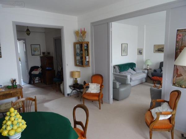 Appartement à vendre à Courbevoie dans les Hauts-de-Seine (92400), ref : 53079-1384