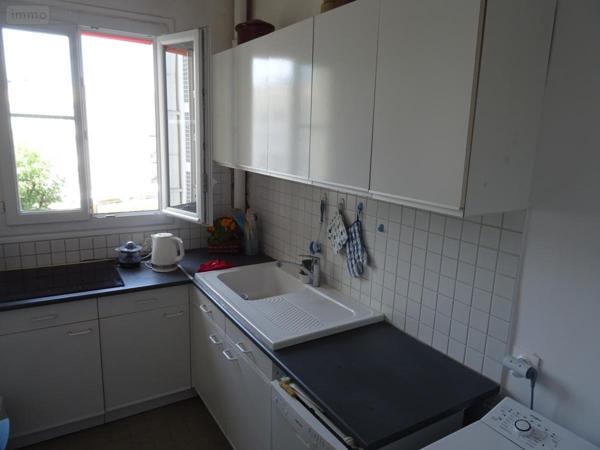 Appartement à vendre à Courbevoie dans les Hauts-de-Seine (92400), ref : 53079-1384