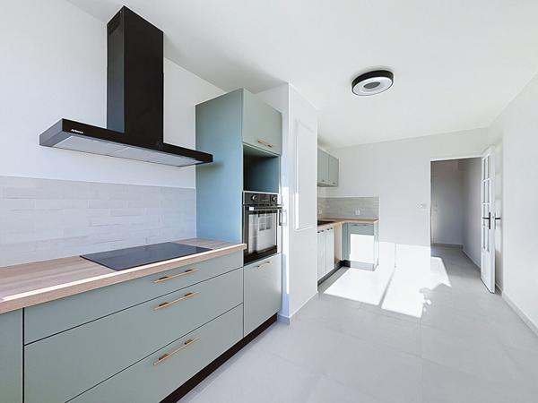 Appartement Lyon 5 pièces rénové Monplaisir Grange Blanche avec place de parking