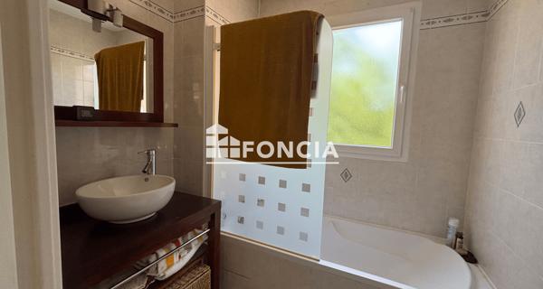 À vendre Appartement 3 pièces 70 m² - La Seyne-sur-mer 83500