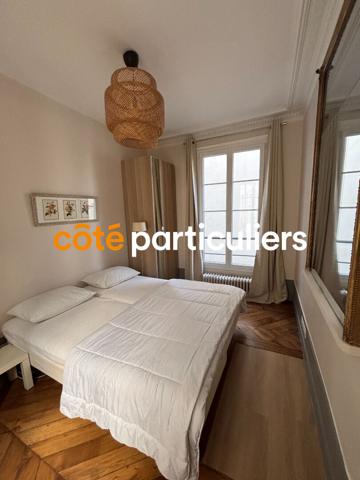 Location Appartement75 m² - 4 Pièces - Paris (75008)