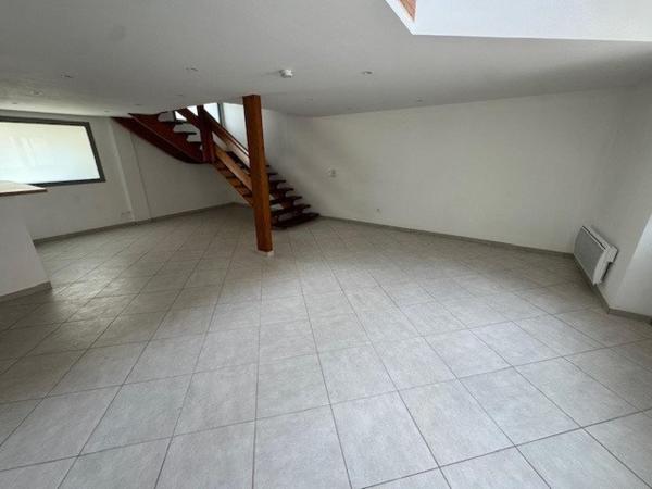 Appartement à ALENCON, 61000 - 5 pièces 98m²