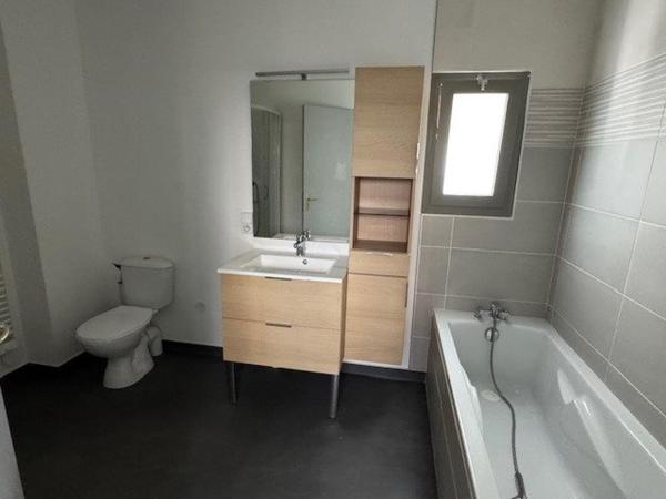 Appartement à ALENCON, 61000 - 5 pièces 98m²