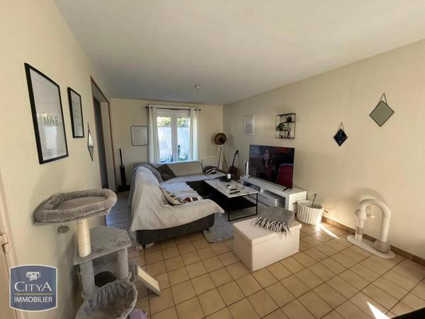 Maison à louer 4 pièces 74m² Laval (53000)