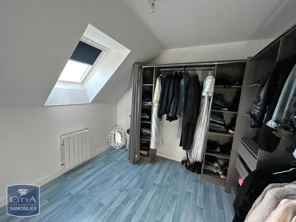 Maison à louer 4 pièces 74m² Laval (53000)