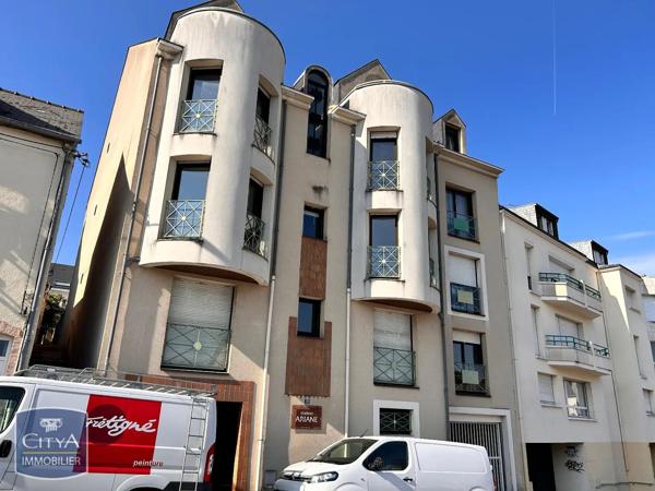 Appartement à louer 4 pièces 107.25m² Laval (53000)