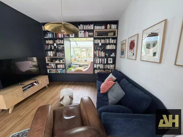 EXCLUSIVITÉ -MAISON DE  CHARME DES ANNÉES 30 - 3 CHAMBRES- JARDIN