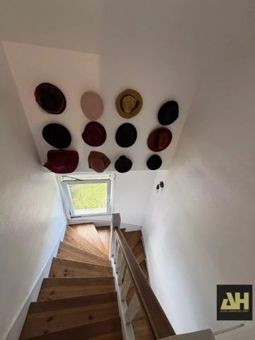 EXCLUSIVITÉ -MAISON DE  CHARME DES ANNÉES 30 - 3 CHAMBRES- JARDIN