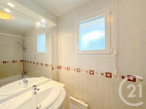 Appartement T3 à vendre  3 pièces - 59,67 m2 HENDAYE - 64