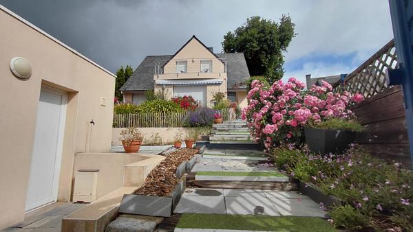 MAISON 140 M² A VENDRE LE RELECQ KERHUON