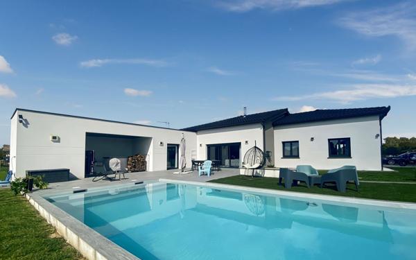 Maison à vendre    5 pièces •  Castelsarrasin