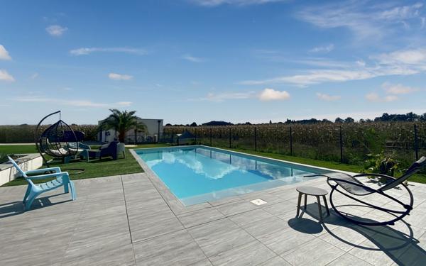 Maison à vendre    5 pièces •  Castelsarrasin